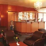 Seni Studium ホテル ブダペスト